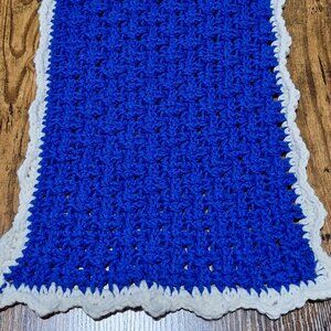 small crochet cat blanket